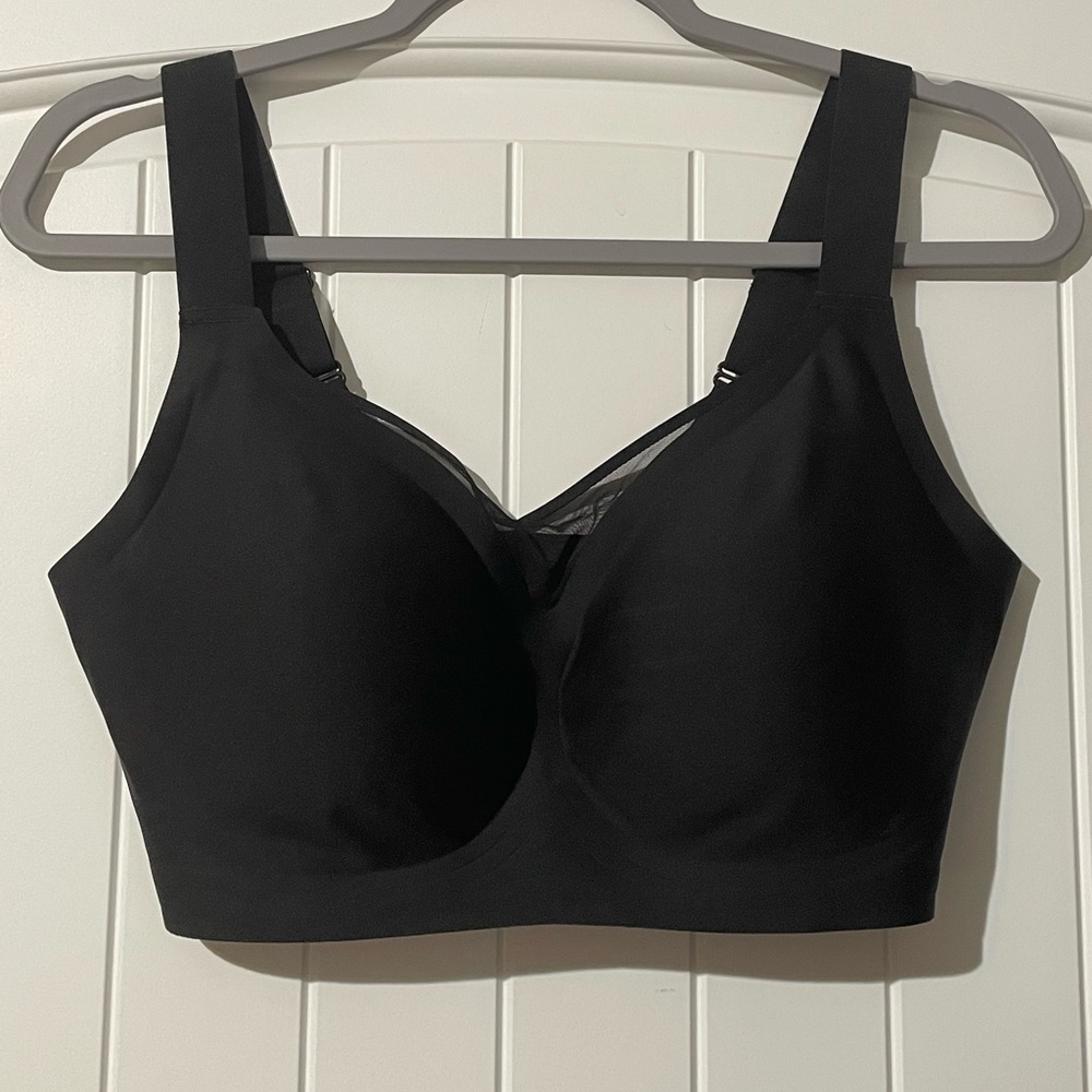 Brabalas Wireless Seamless Bra Comfortable Seamless Adjustable Straps NWT, 40DD